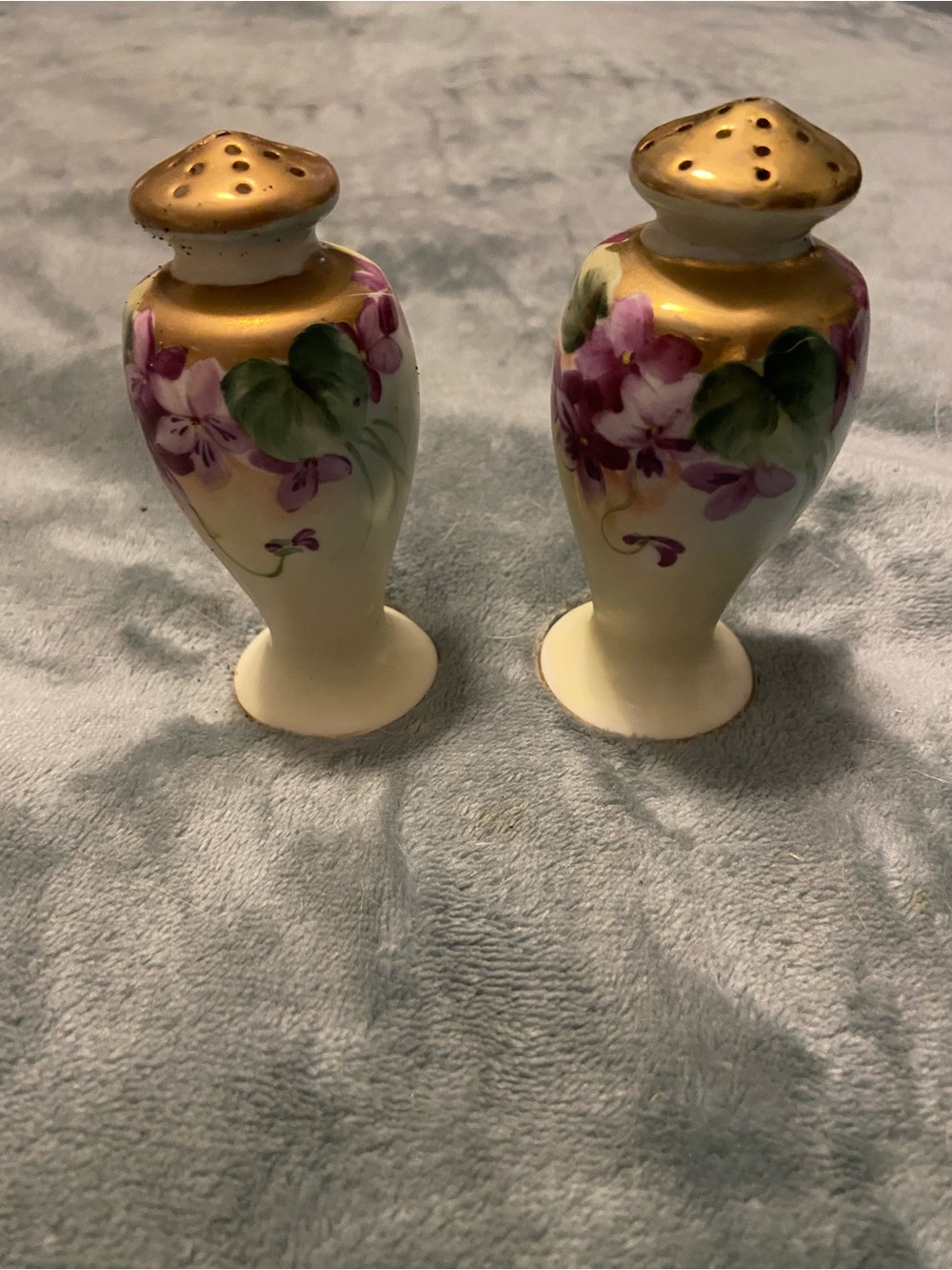 Nippon vintage Hand-Painted Porcelain Salt and Pepper Shakers in Gold and Purple